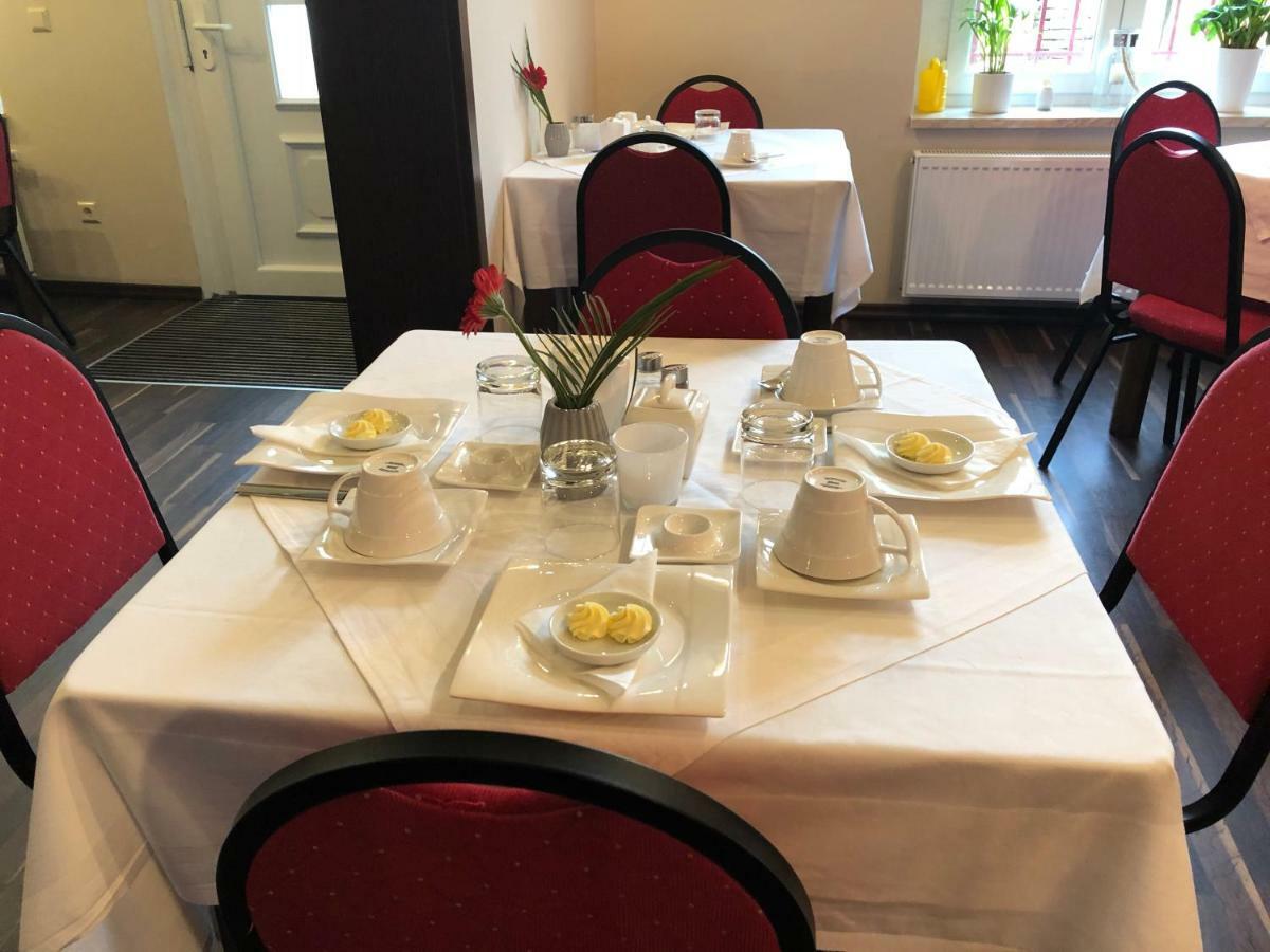 Hotel Zum Postamt Rothenburg  Esterno foto